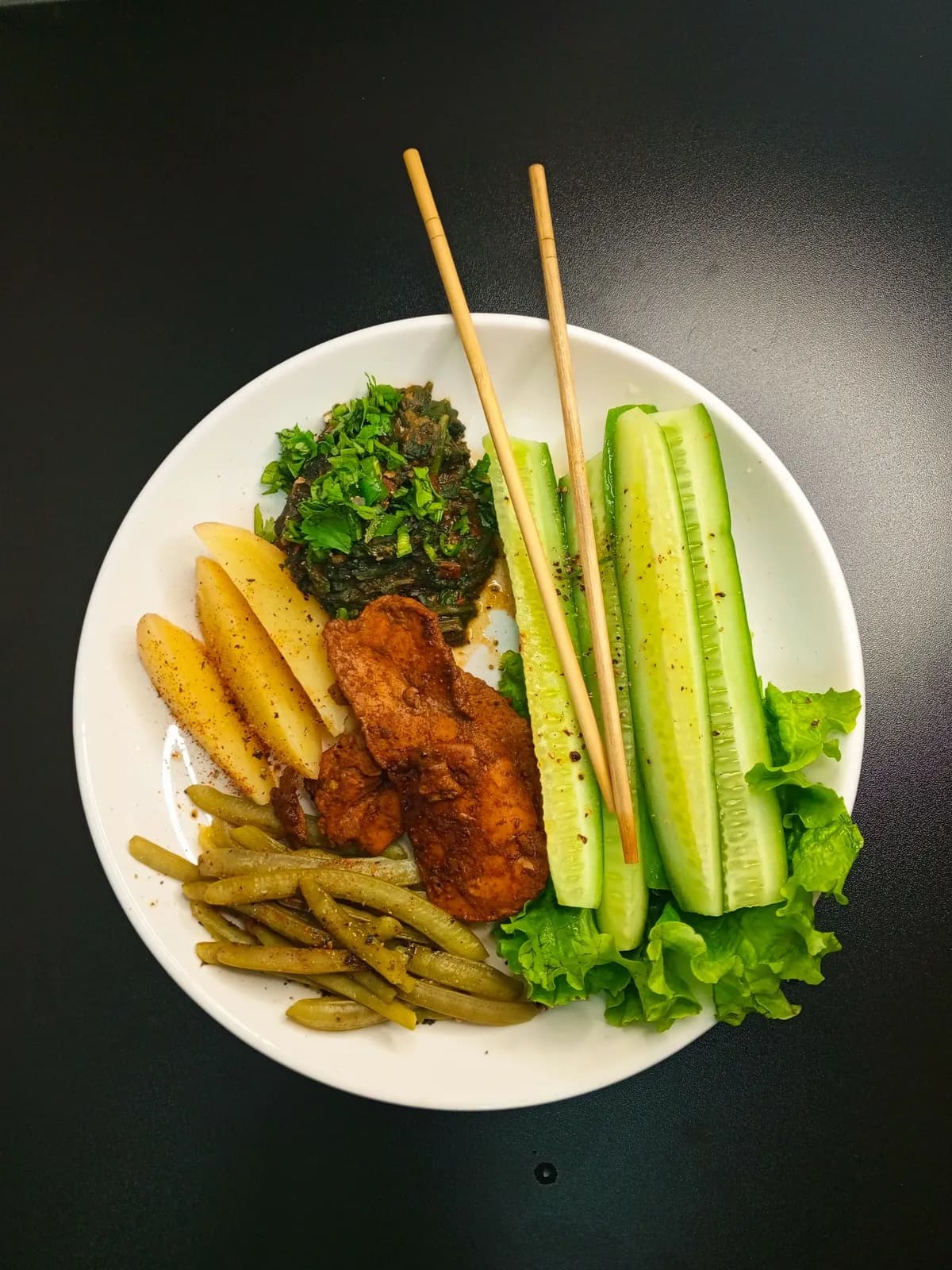 Balanced, nutrient-dense meal for pancreatitis
