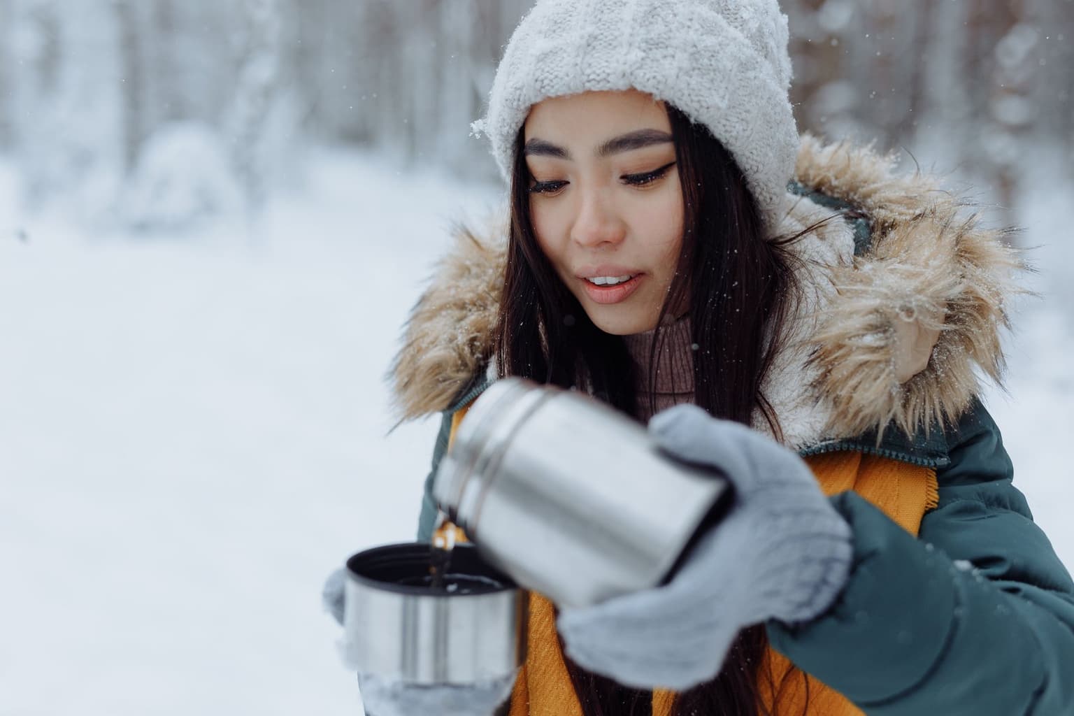 Rester hydraté en hiver : pourquoi vous avez besoin d'eau quand il fait froid